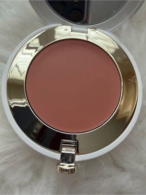 New! beautycounter Cream Blush — Chai